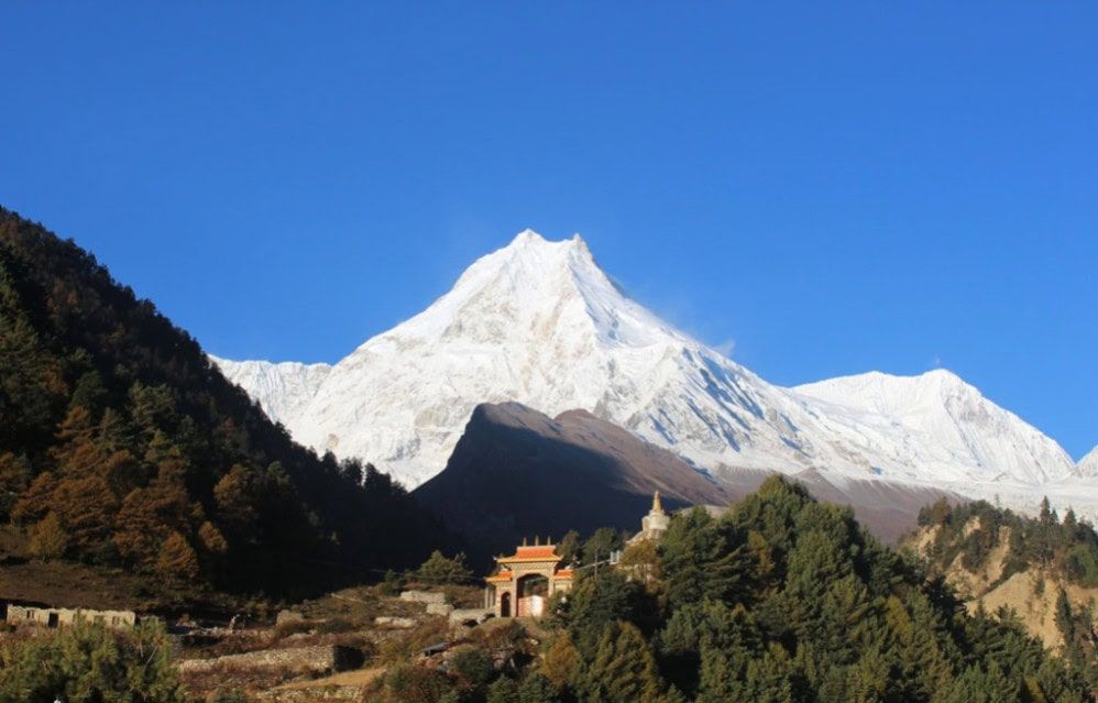mt manaslu on a clear sky